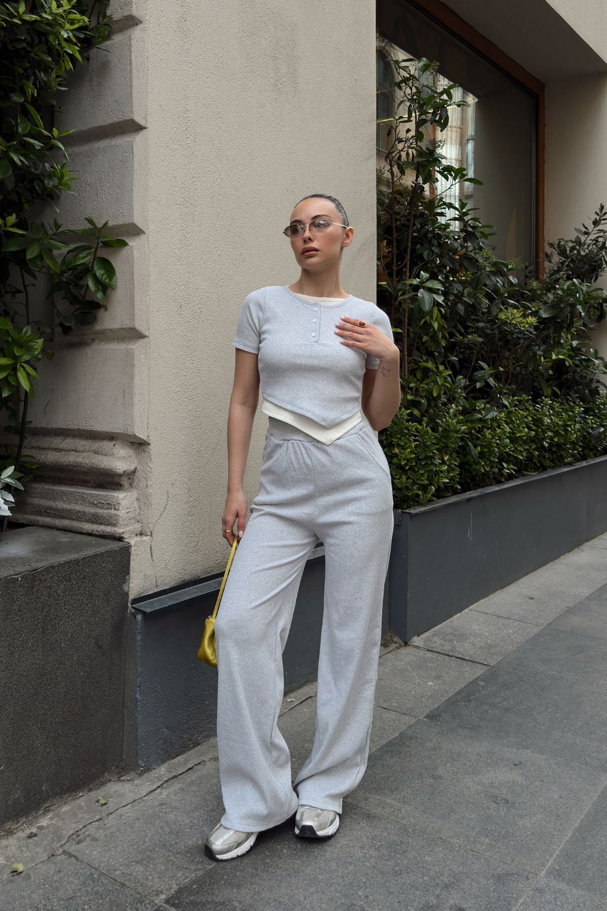 Siner Fashion Kadın Gri Düğme Detaylı Bluz Yüksek Bel Pantolon Takım