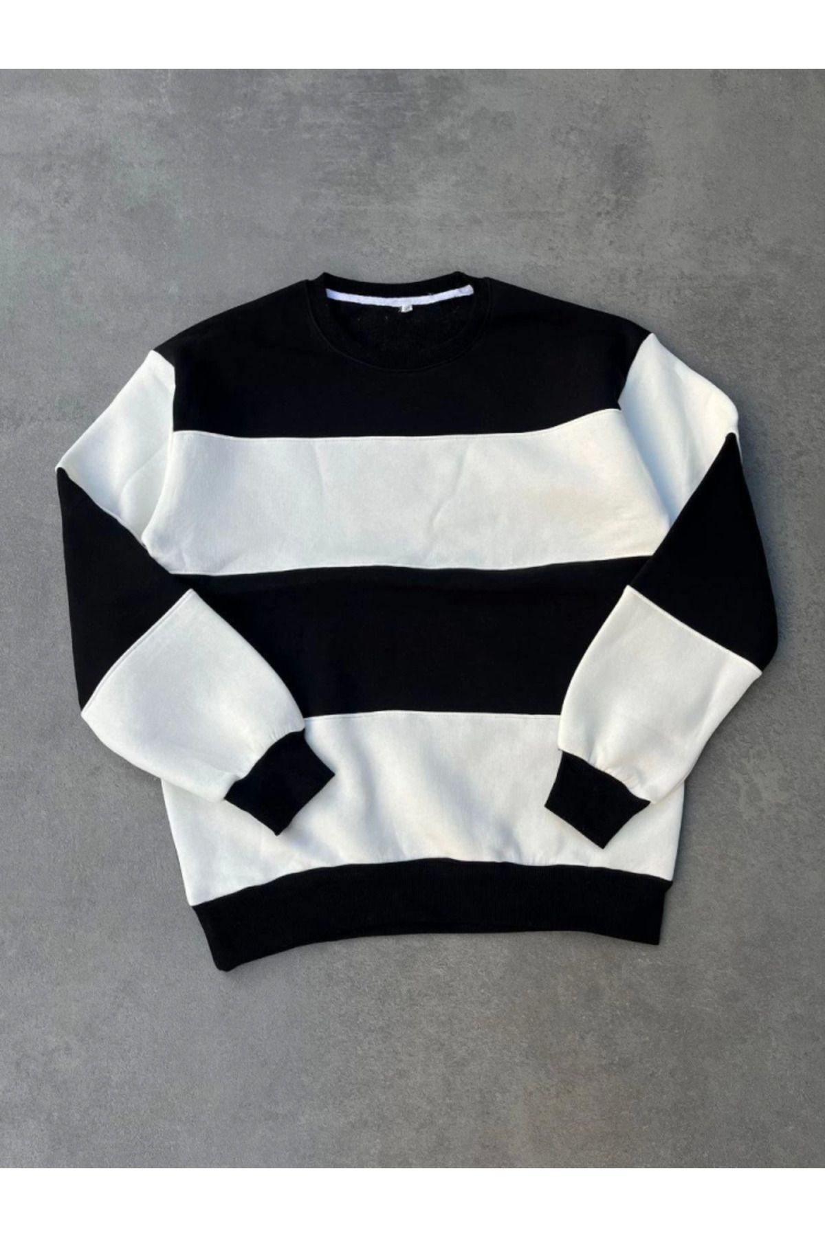 ARUZ MODA Parçalı Bisiklet Yaka Baskılı SweatShirt - Siyah