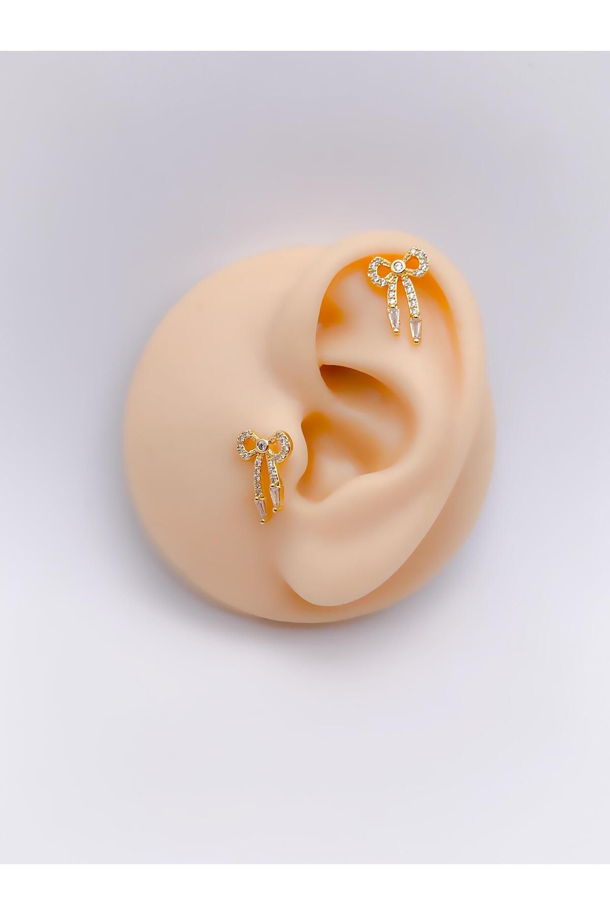 Trinos Cerrrahi Çelik Piercing ( Pirsing ) Zirkon Taşlı Uzun Fiyonk Tragus Helix Piercing (1adet)