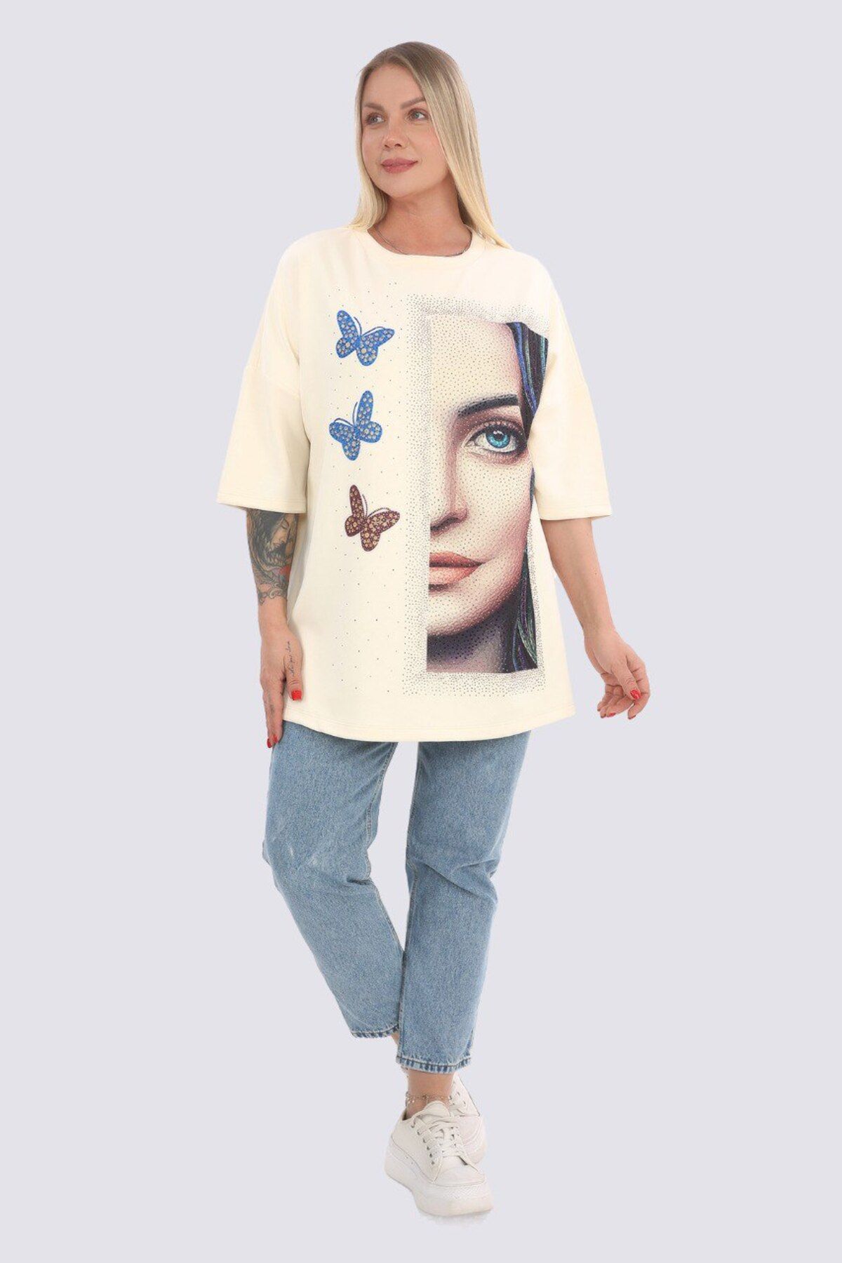 King Bee MODAL KUMAŞ KRİSTAL TAŞLI DİGİTAL BASKILI BÜYÜK BEDEN KISA KOL KADIN TSHIRT