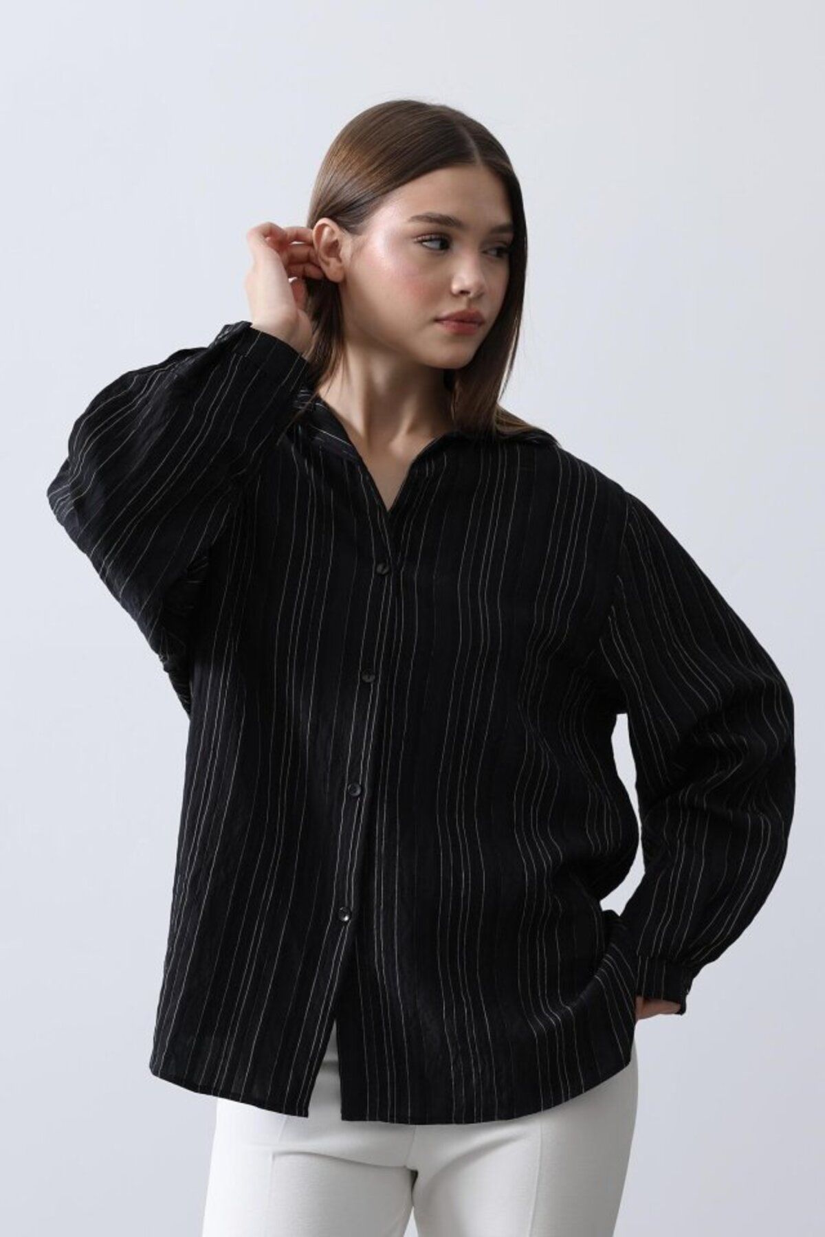 ARUZ MODA Çizgili İnce Gömlek - Siyah
