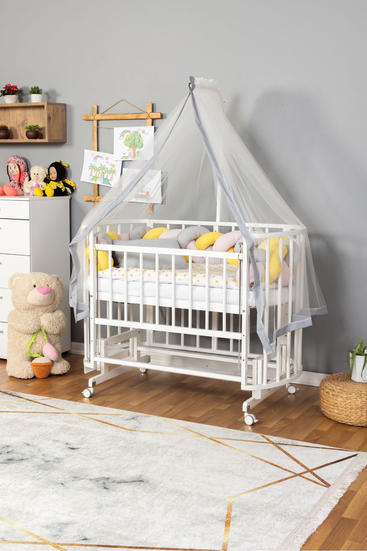 Carino Wins Ahşap Beşik Anne Yanı Yeni Doğan Papatya Beyaz Bebek Beşiği SARI PEMBE ÖRGÜ UYKU SETLİ+TEKER