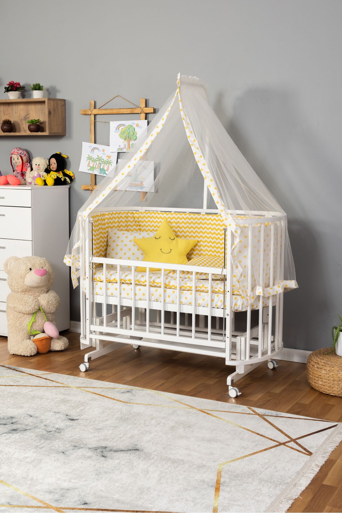 Carino Wins Ahşap Beşik Anne Yanı Yeni Doğan Papatya Beyaz Bebek Beşiği SARI YILDIZ UYKU SETLİ + TEKERLEKLİ