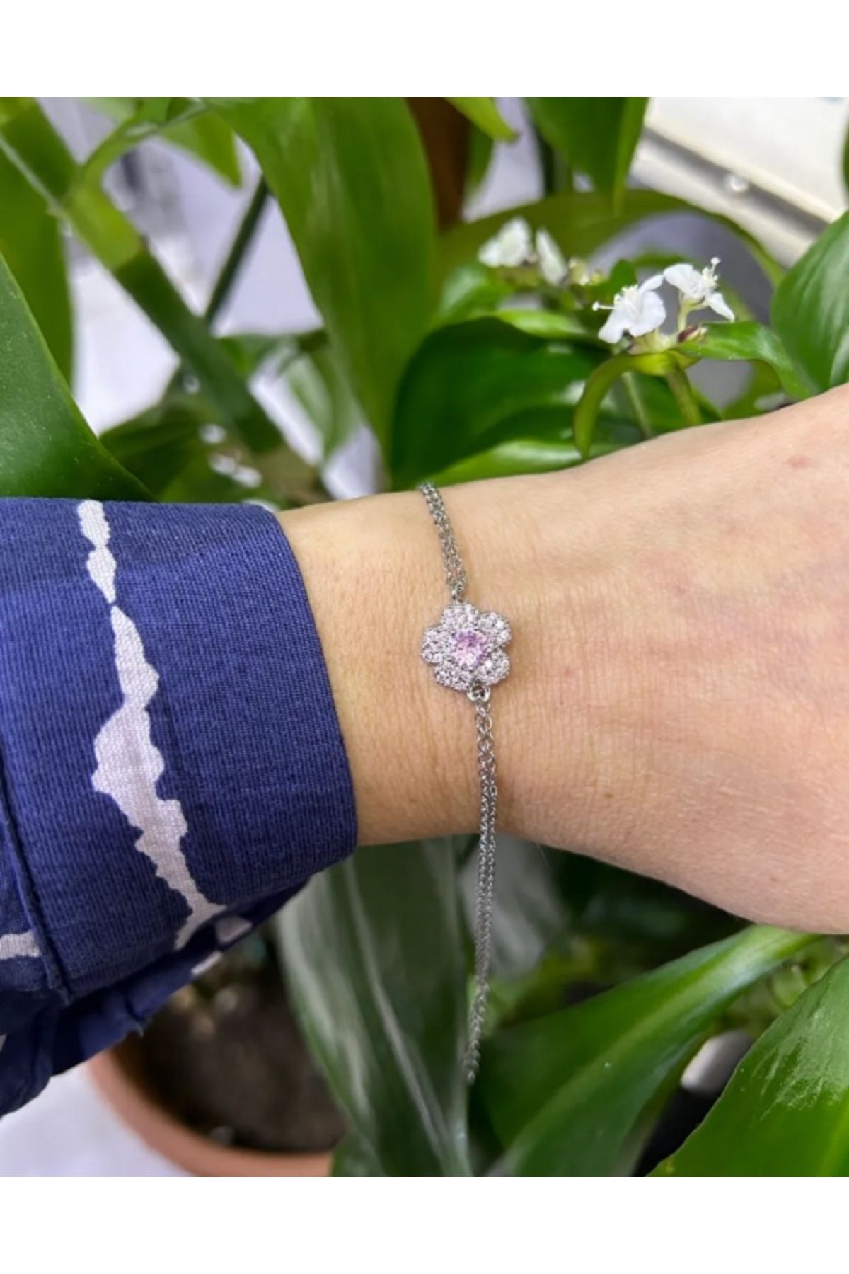 Esra Yılmaz Collection Çelik Ortası Pembe Zirkon Taş Çiçek Bileklik
