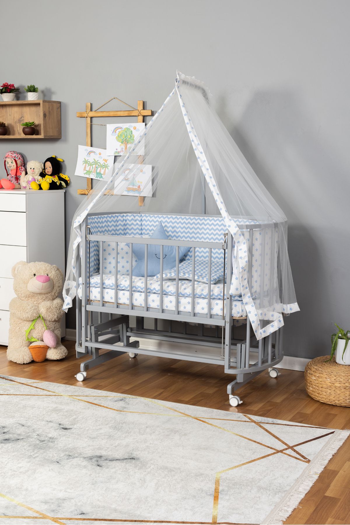 Carino Wins Ahşap Beşik Anne Yanı Yeni Doğan Papatya GRİ Bebek Beşiği MAVİ YILDIZ UYKU SETLİ + TEKERLEK