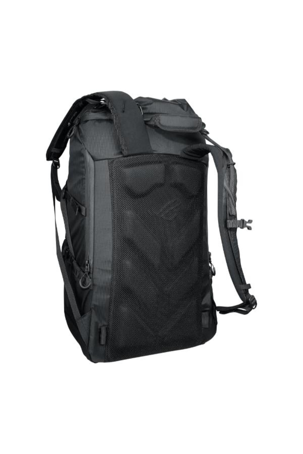 ASUS ROG Archer ErgoAir Oyuncu Sırt Çantası Siyah 90XB09H0-BBP000