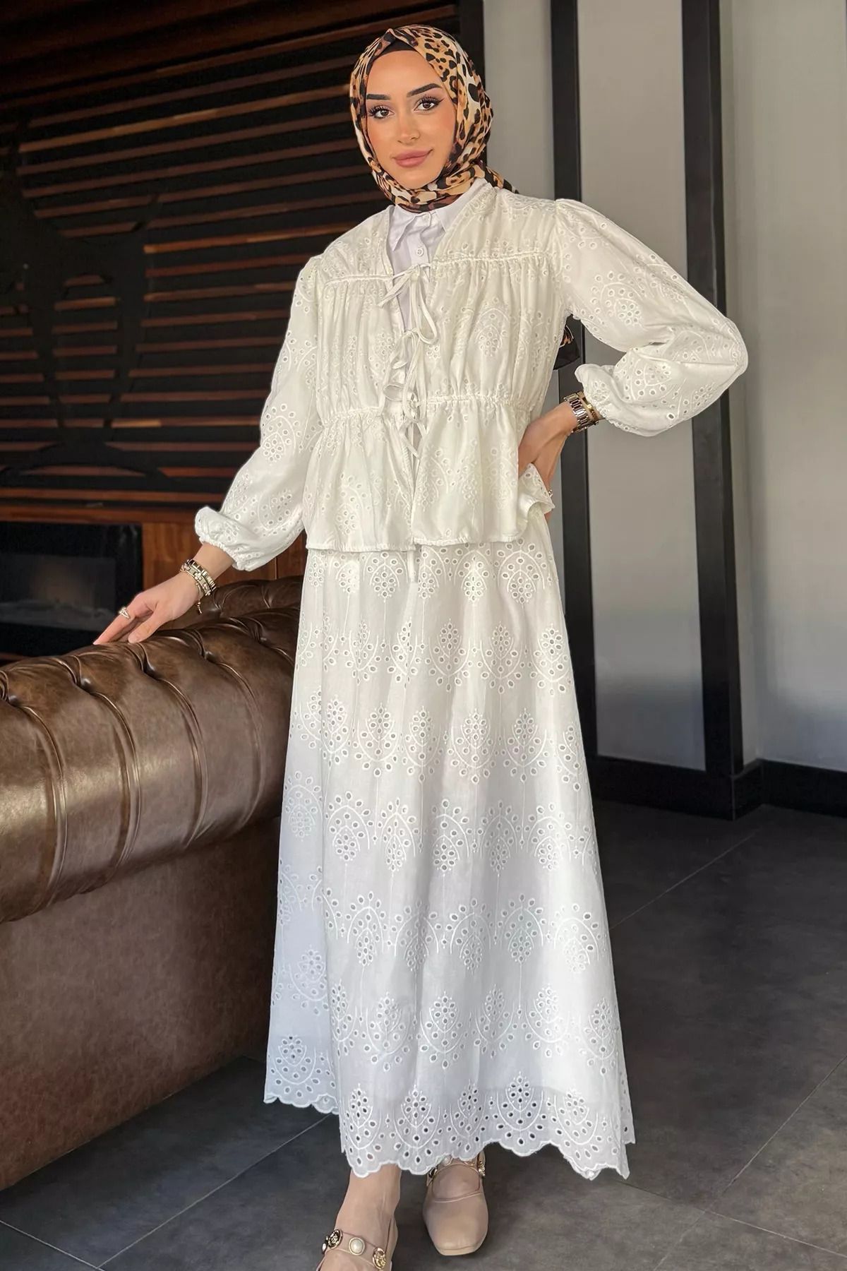julude Beyaz Kadın Ön Bağlamalı Fistolu Bluz Etek Tesettür İkili Takım
