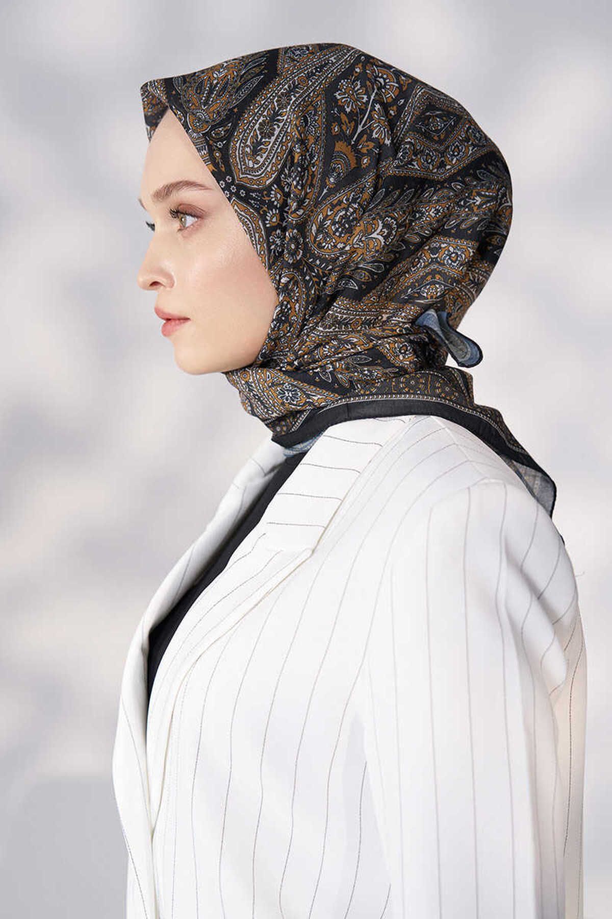 Madame Polo daisy glory eşarp - siyah gold