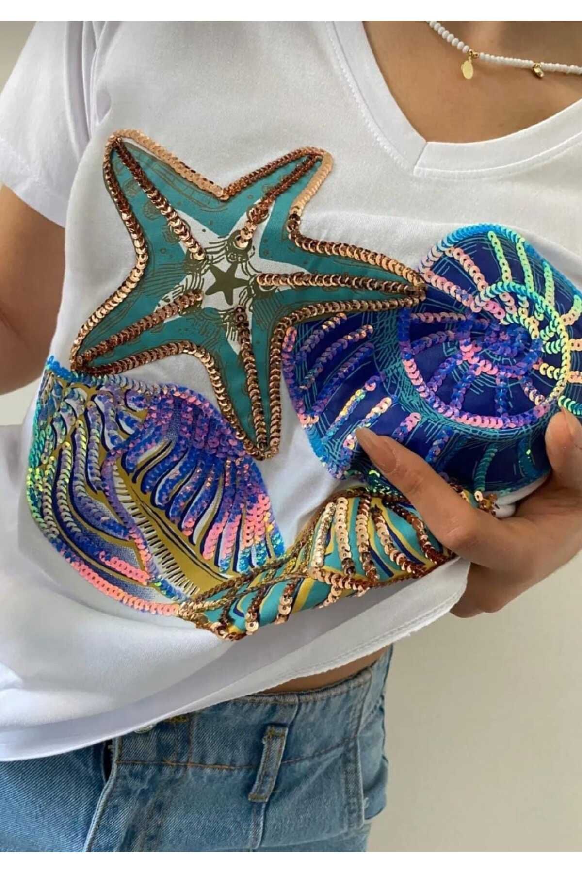 Esra Butik Hane Kadın Beyaz V Yaka Pul Işlemeli %100 Pamuk Tişört