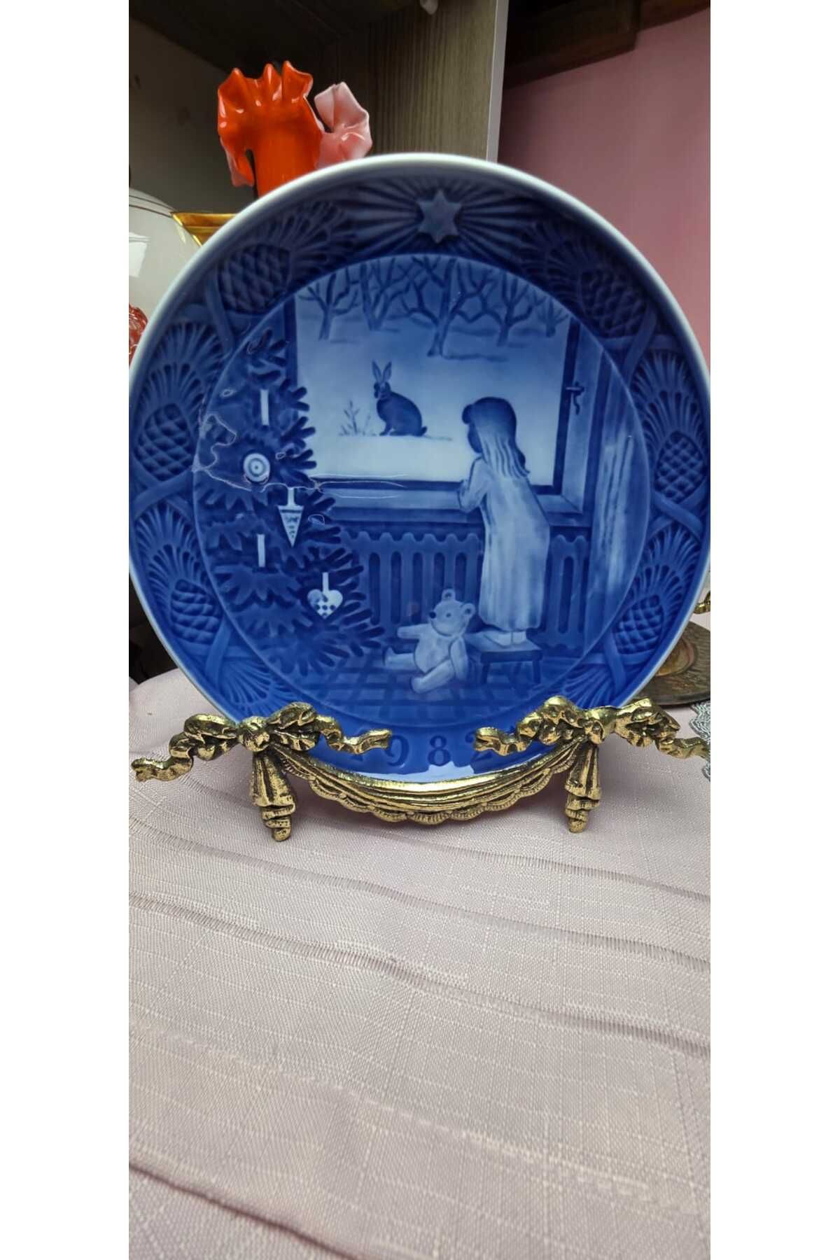 Royal Copenhagen Porselen Yıllar Serisi (1978 1992)19cm