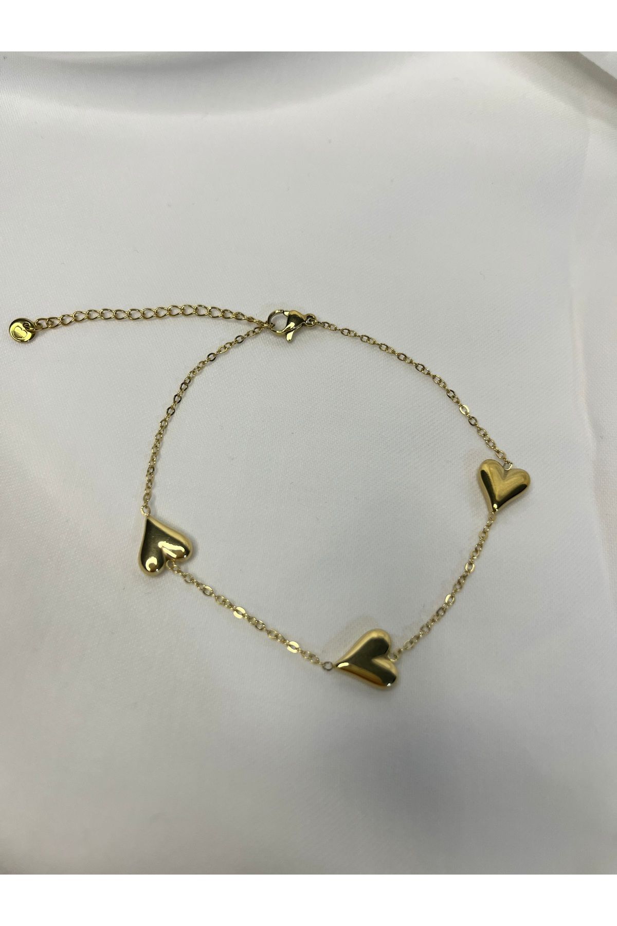 Fam&Co Jewelry Altın Renk Üç Kalp Detaylı Minimal Halhal