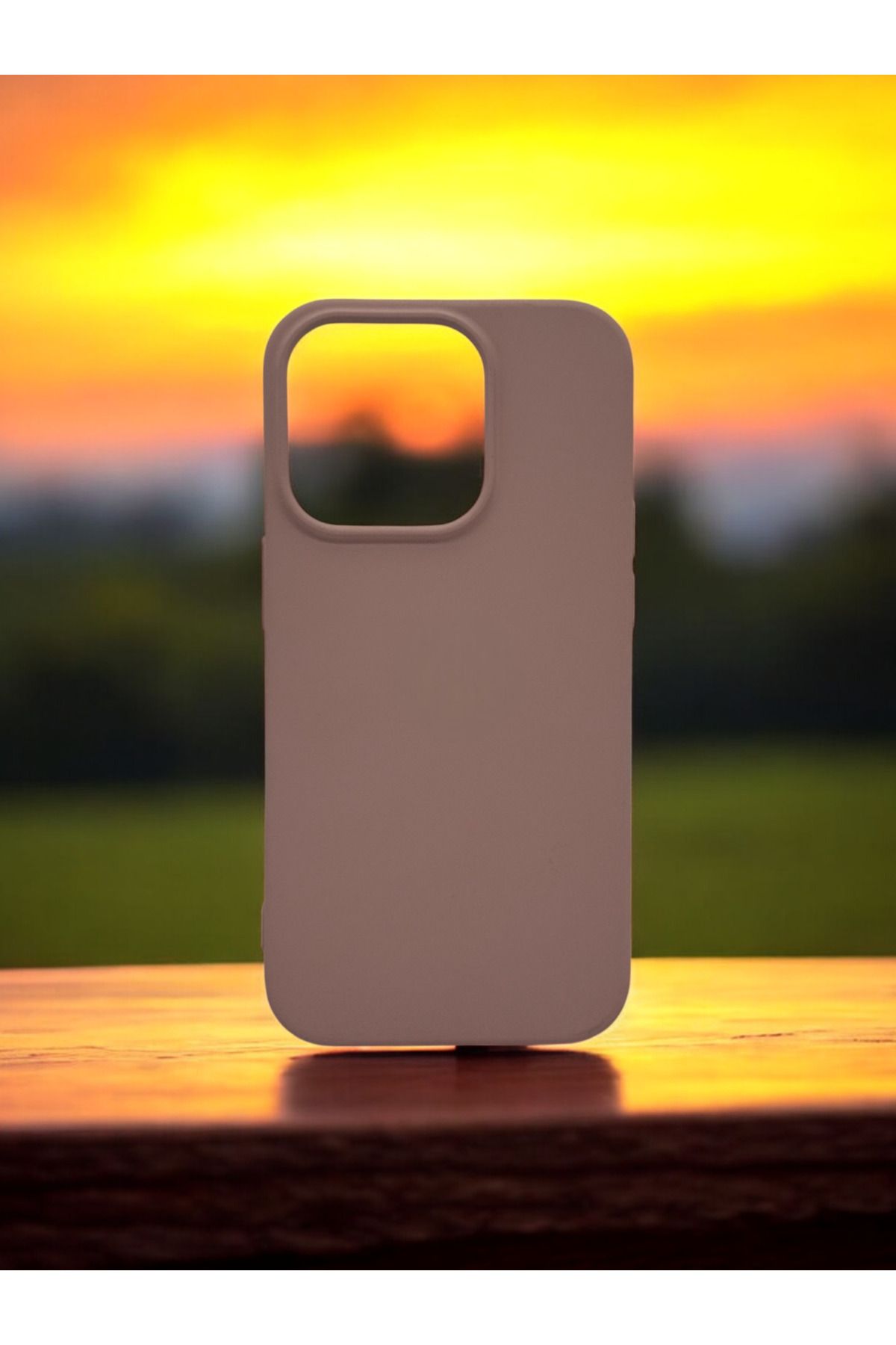 DUBİGOLD İPHONE 14 PRO UYUMLU İÇİ KADİFE PREMİUM LANSMAN KILIF