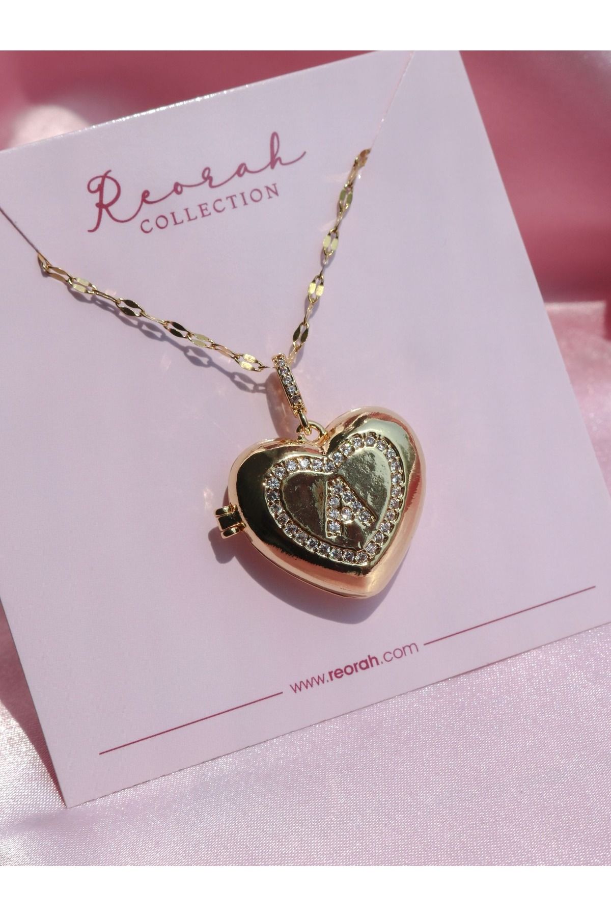 Reorah Collection Kalpli Harf Locket Çelik Kolye-A Harfi