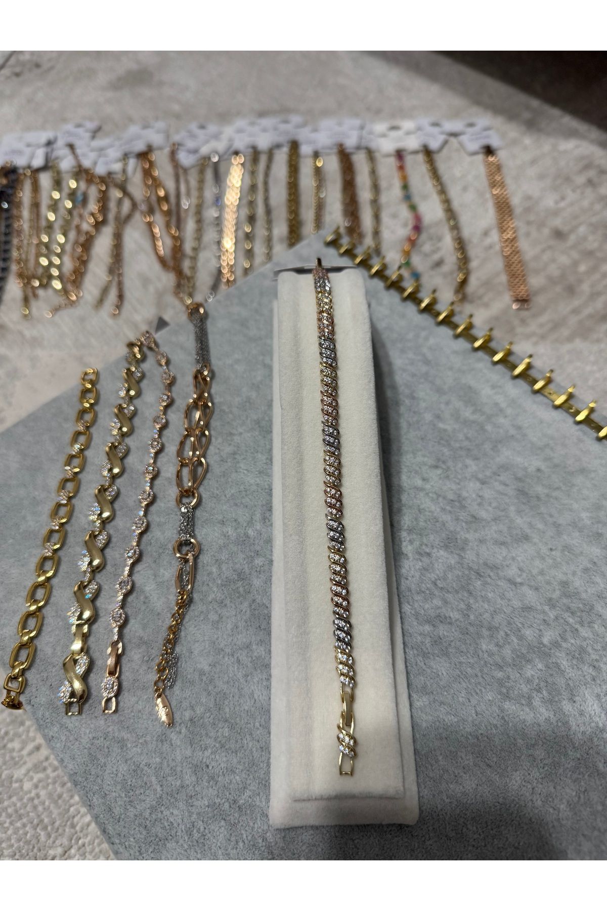 XUPING JEWELRY KADIN 18K ÇELİK BİLEKLİK KARARMAZ PASLANMAZ