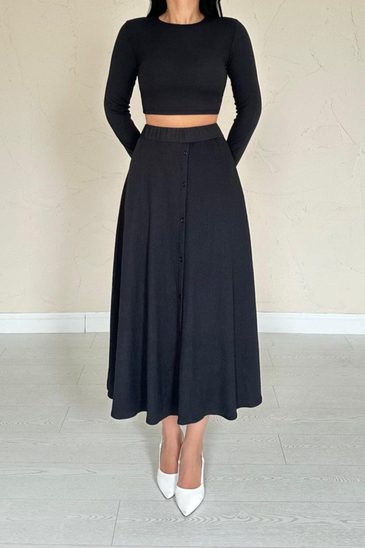 VELİZADE Yüksek Bel Yumuşak Dokulu Beli Lastikli Uzun Çan Modeli Düğmeli Etek Fitilli Crop Bluz İkili Takım