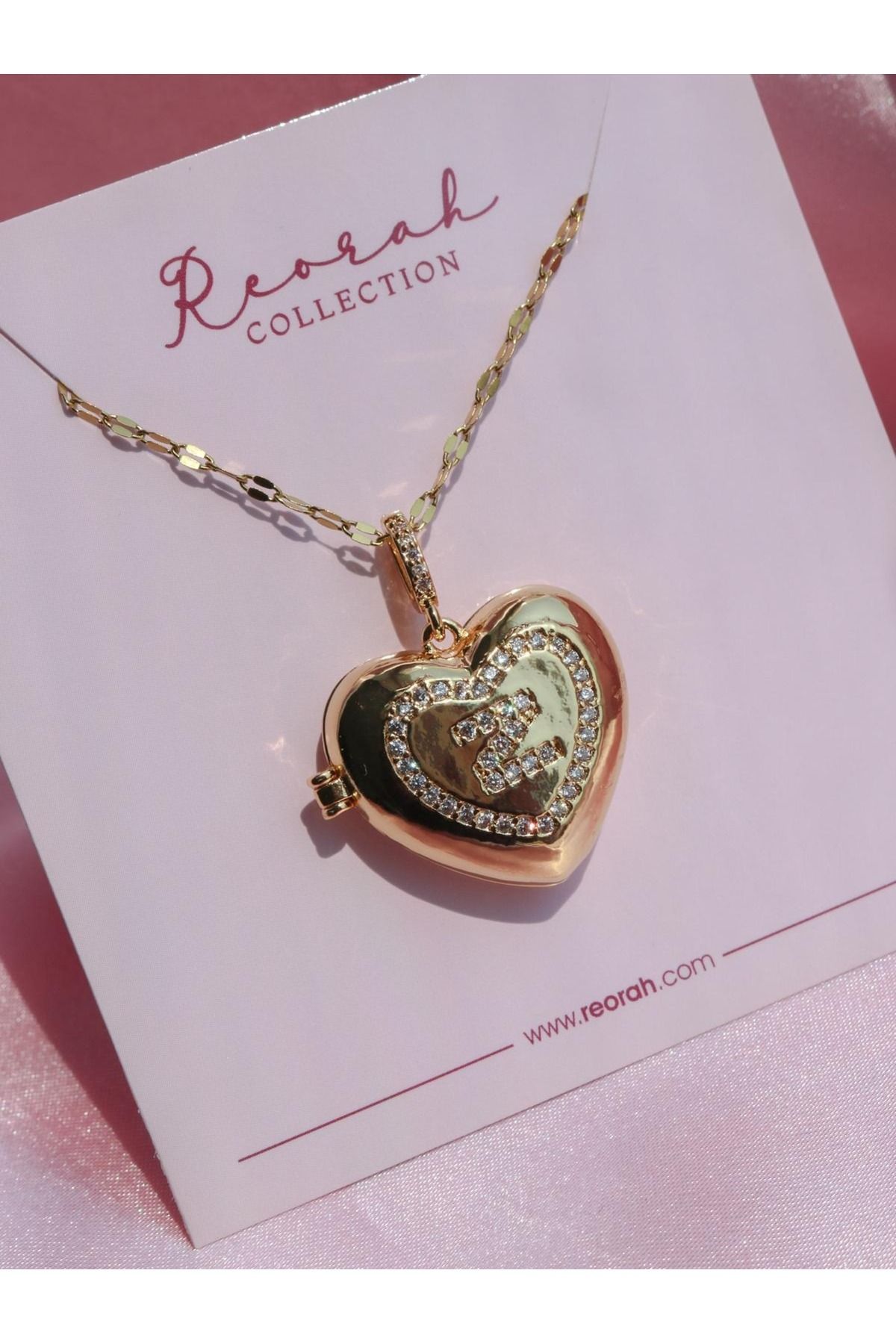 Reorah Collection Kalpli Harf Locket Çelik Kolye-Z Harfi