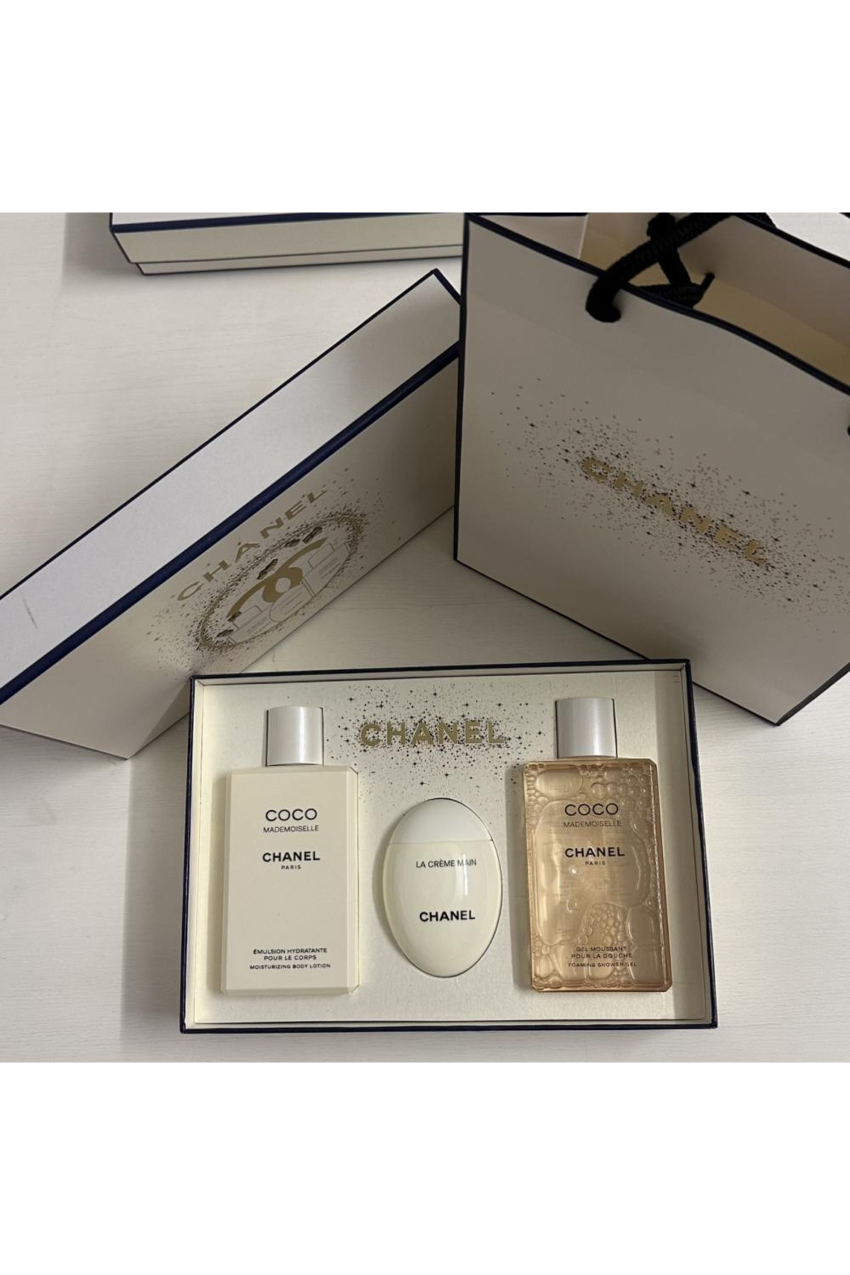 Perfume Gifts بكج كوكو شاور جل ولوشن وكريم يد