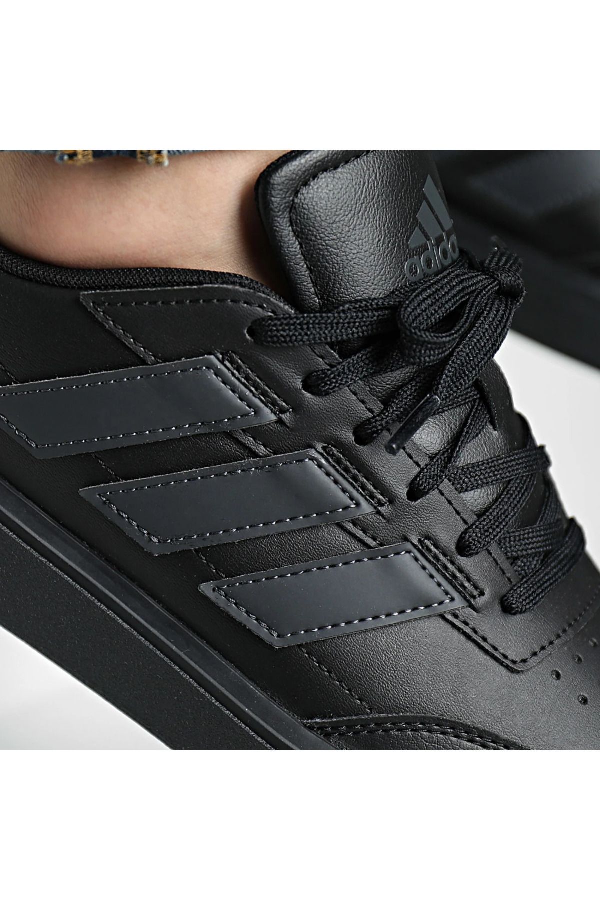 اسنیکر مشکی مردانه Courtblock کفش روزانه IF6449 سیاه adidas