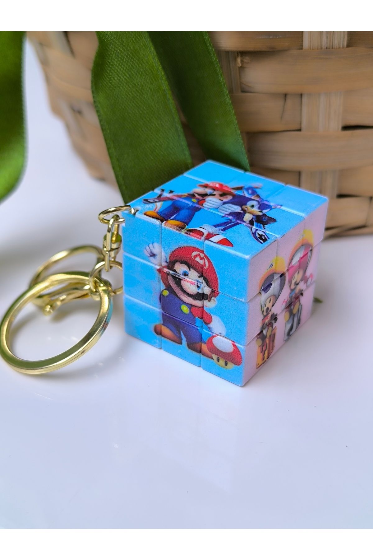 Esey Dizayn Zeka Küpü Yapboz Anahtarlık Super Mario