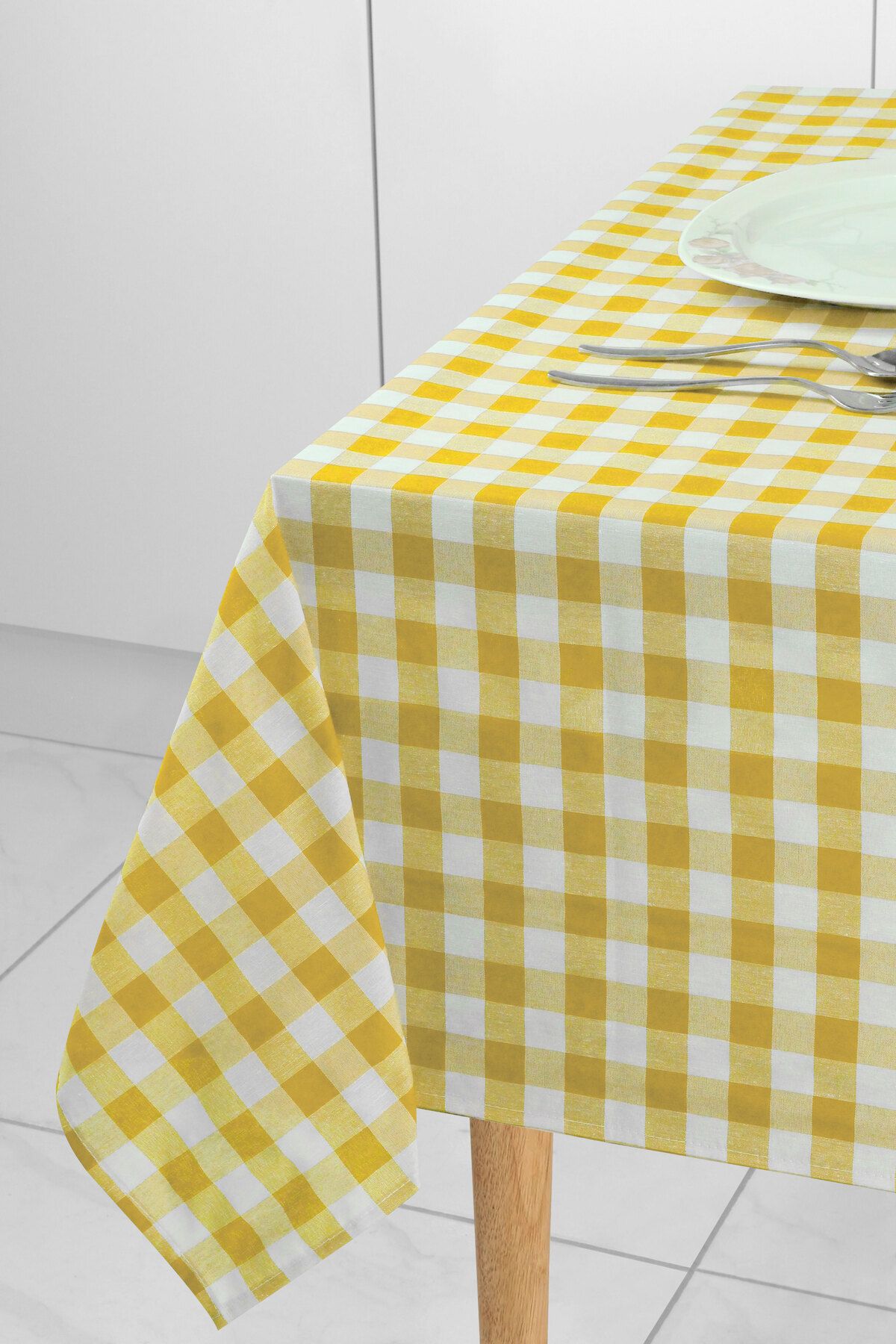 Soft Kare-Yellow Large Square Pattern Gingham Table Cloth Table Picnic Cloth 2