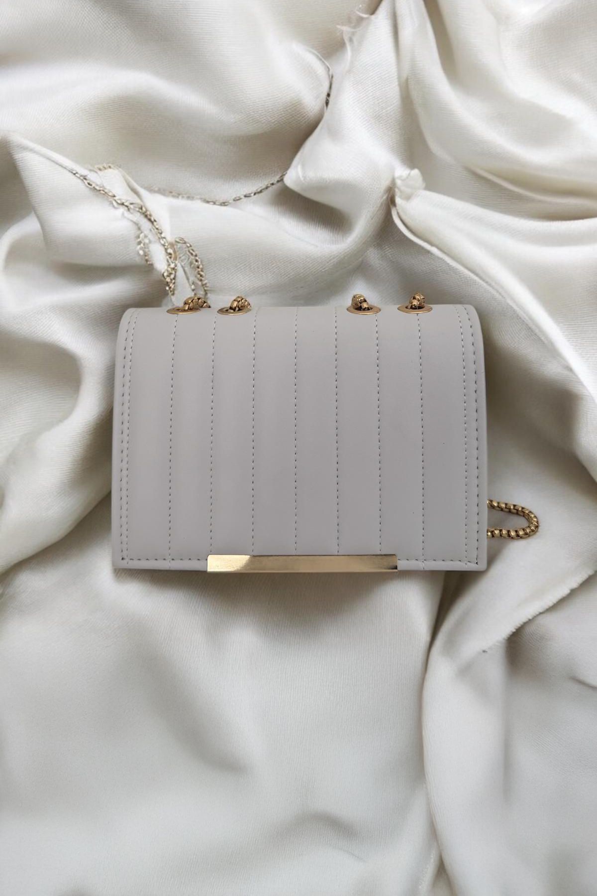 CAN BAG STORE ZİNCİRLİ KUTU MODEL KADIN OMUZ ÇANTASI
