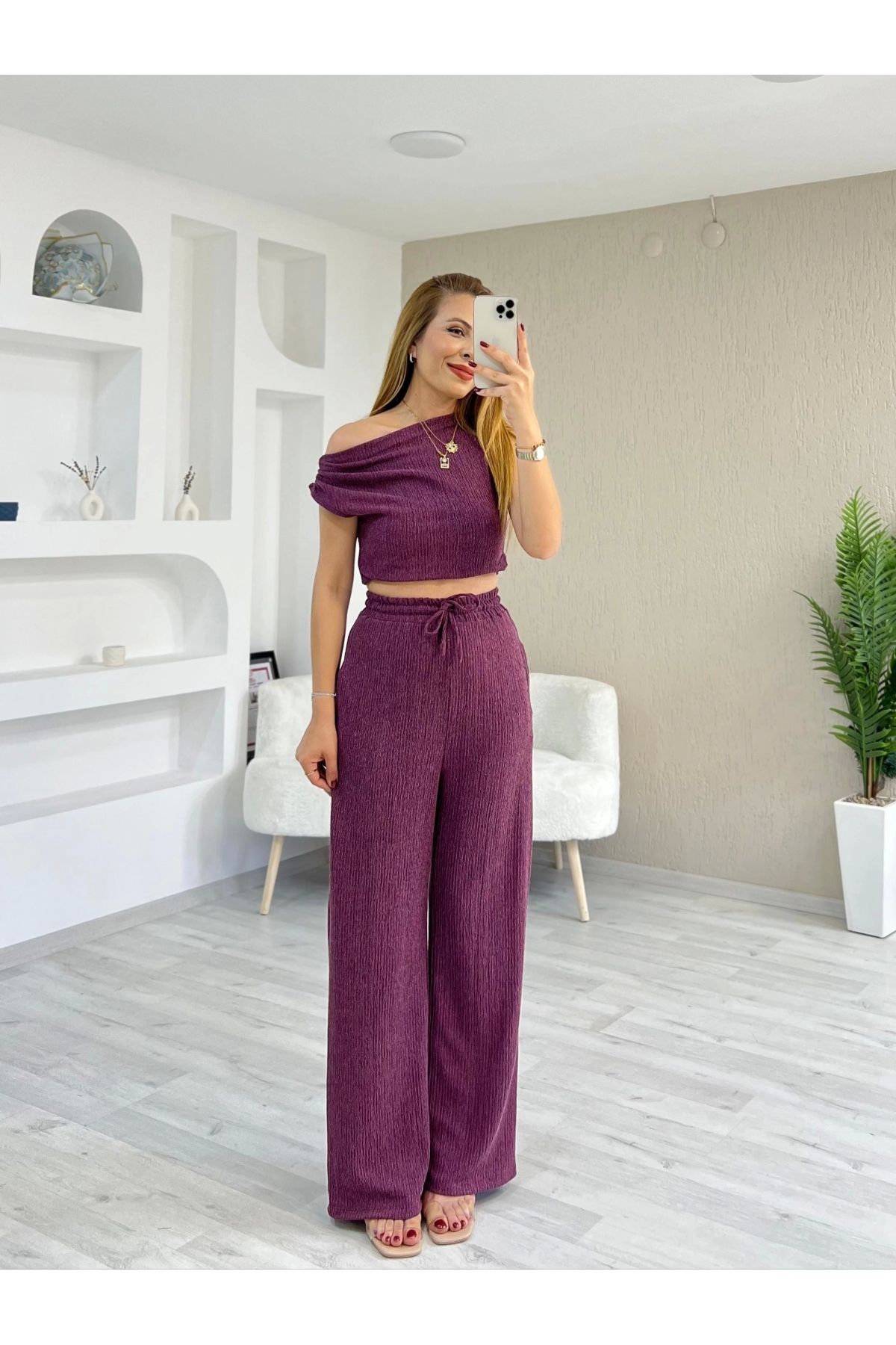 İrka Moda Büzgülü Omuz Detay Bürümcük Bluz Pantolon Takım Mürdüm