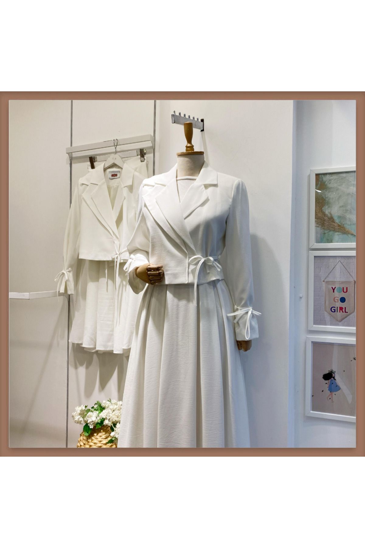 Faya Boutique Beyaz Ceketli Nora Takım