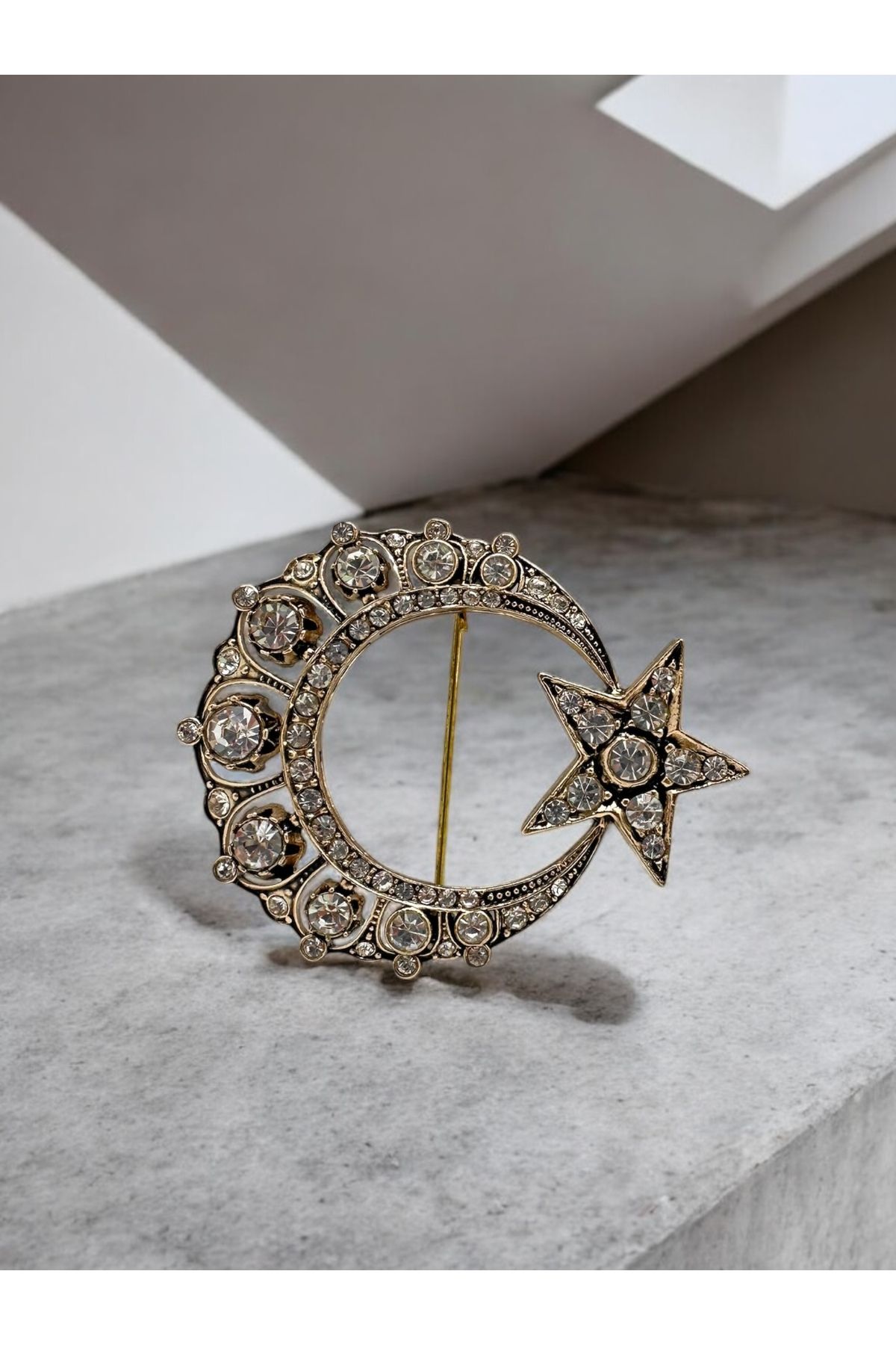 FUYA JEWELLERY Ay Yıldız Broş