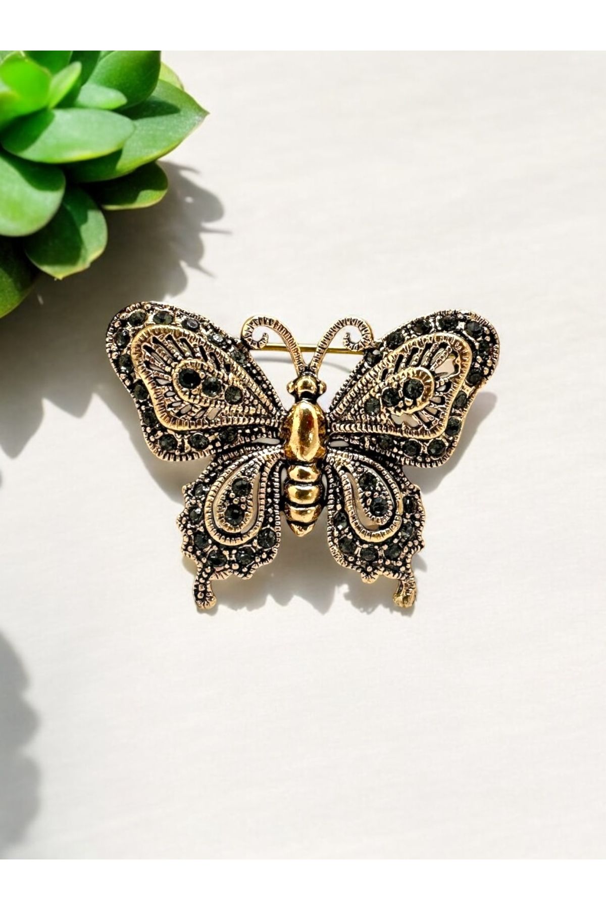 FUYA JEWELLERY Kelebek Broş