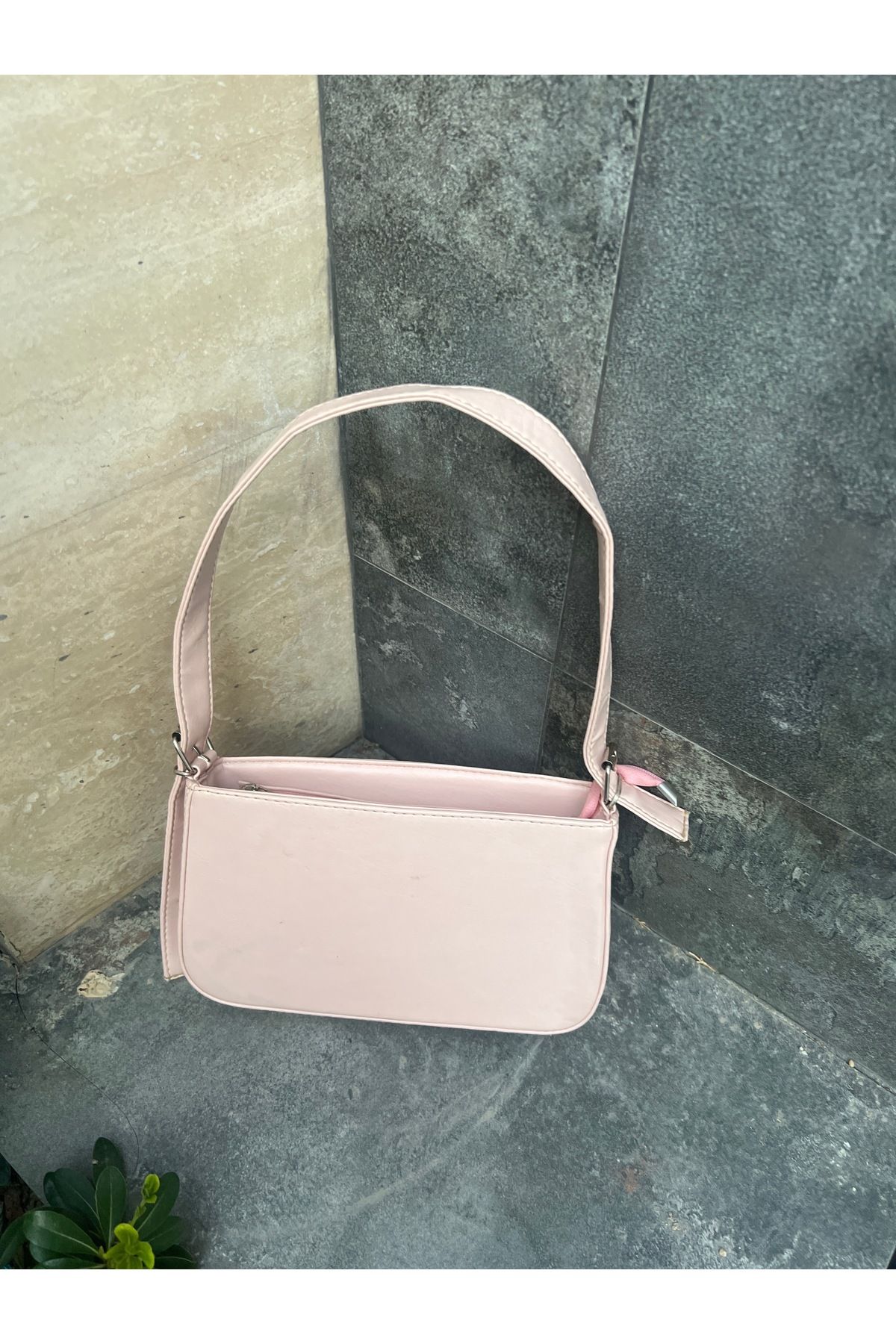 olivia gate Baget Kemerli Pudra Pembesi Çanta