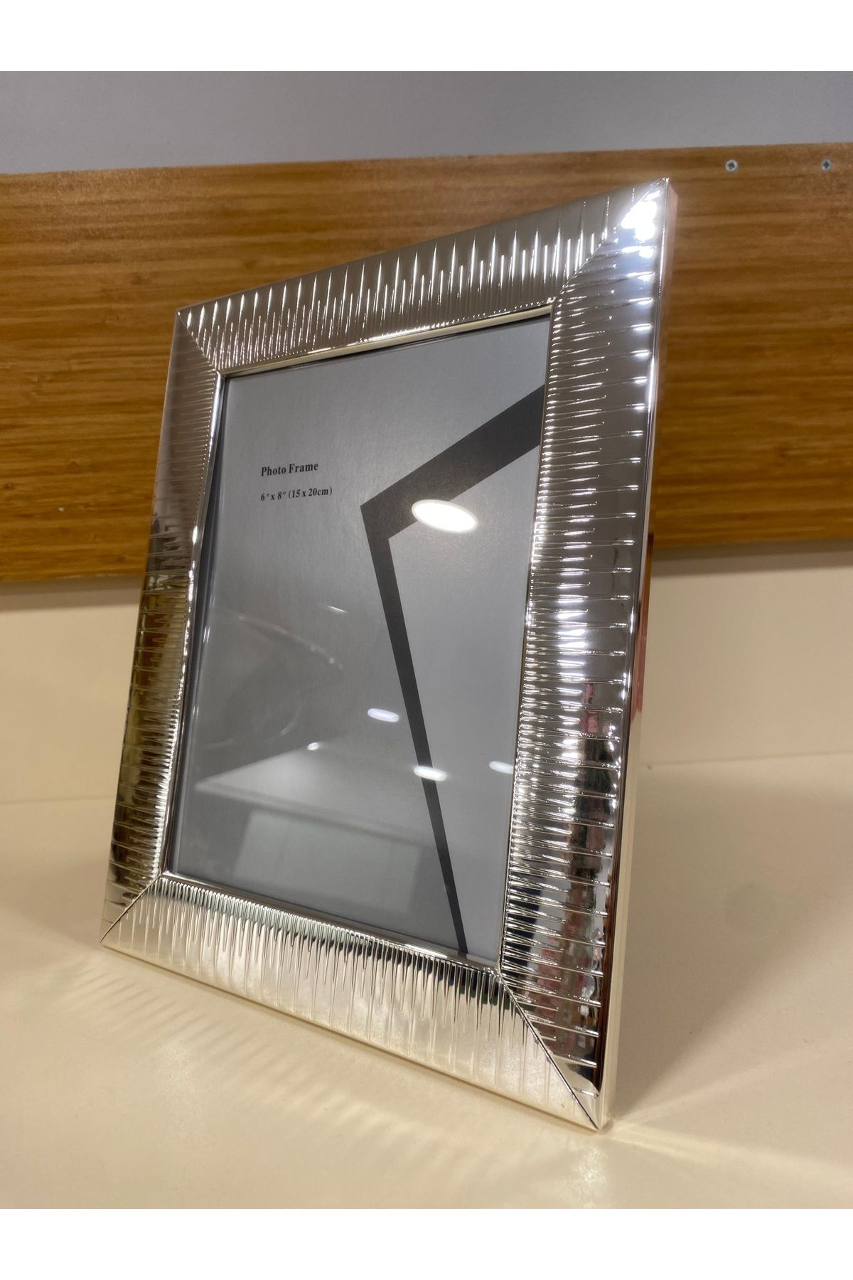 PLUS HOME FOTOGRAF ÇERÇEVESİ GÜMÜŞ METAL PİRİNÇ 15X20