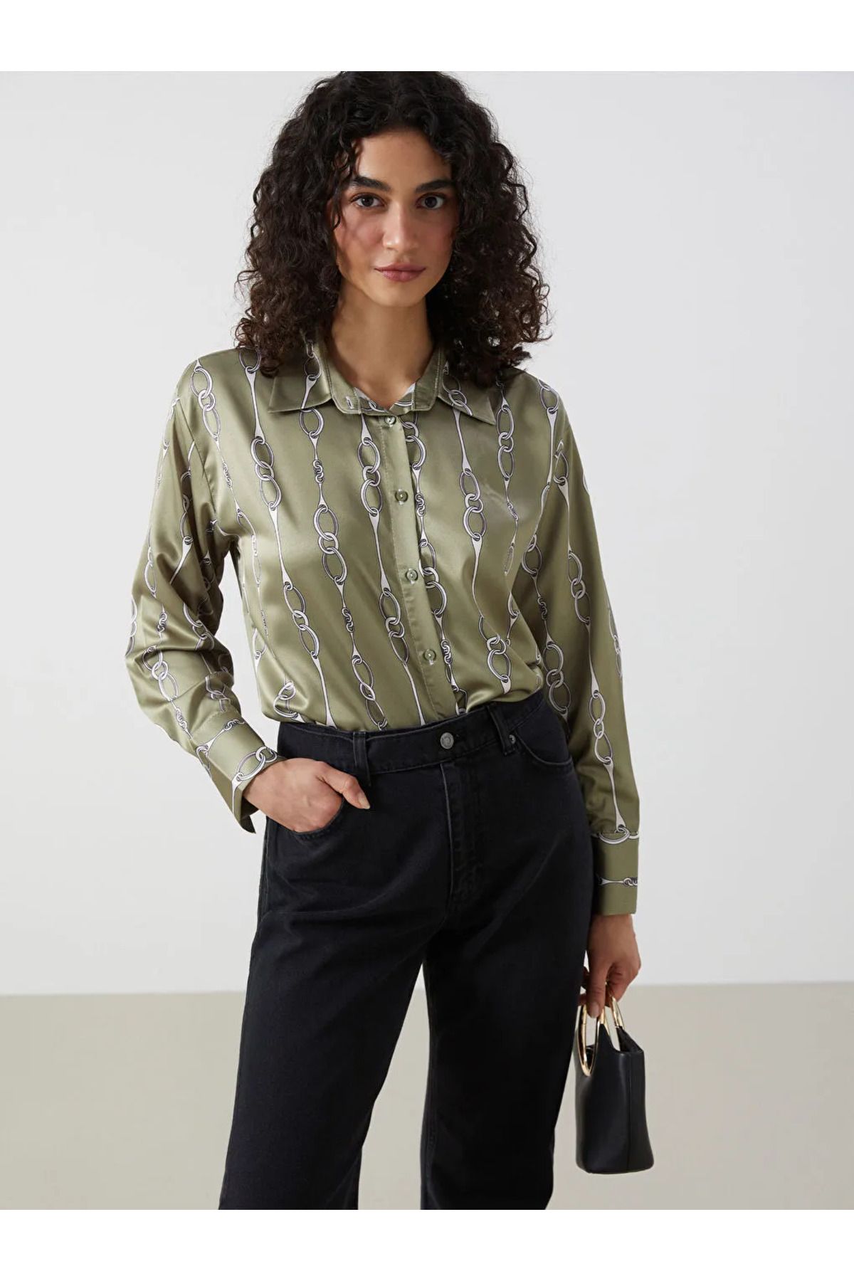 LC Waikiki LCW Modest Yeşil Desenli Saten Kadın Gömlek Tunik