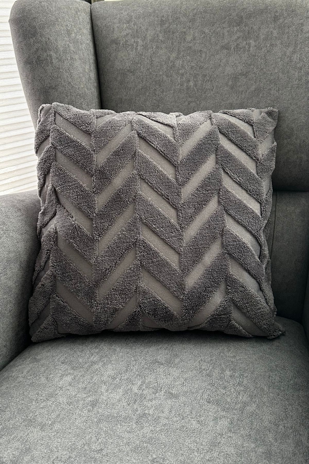 Meturas 42x42 cm Çift Taraflı Yastık Minder Kırlent Kılıfı - Gizli Fermuar, Şık Desen, Yumuşak Kumaş
