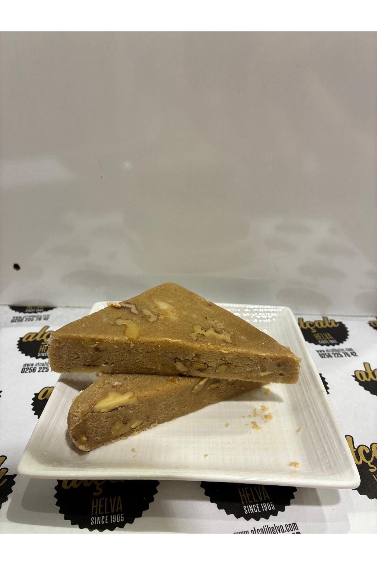 Atçalı Glutensiz Cevizli Yaz Helvası 500 gr
