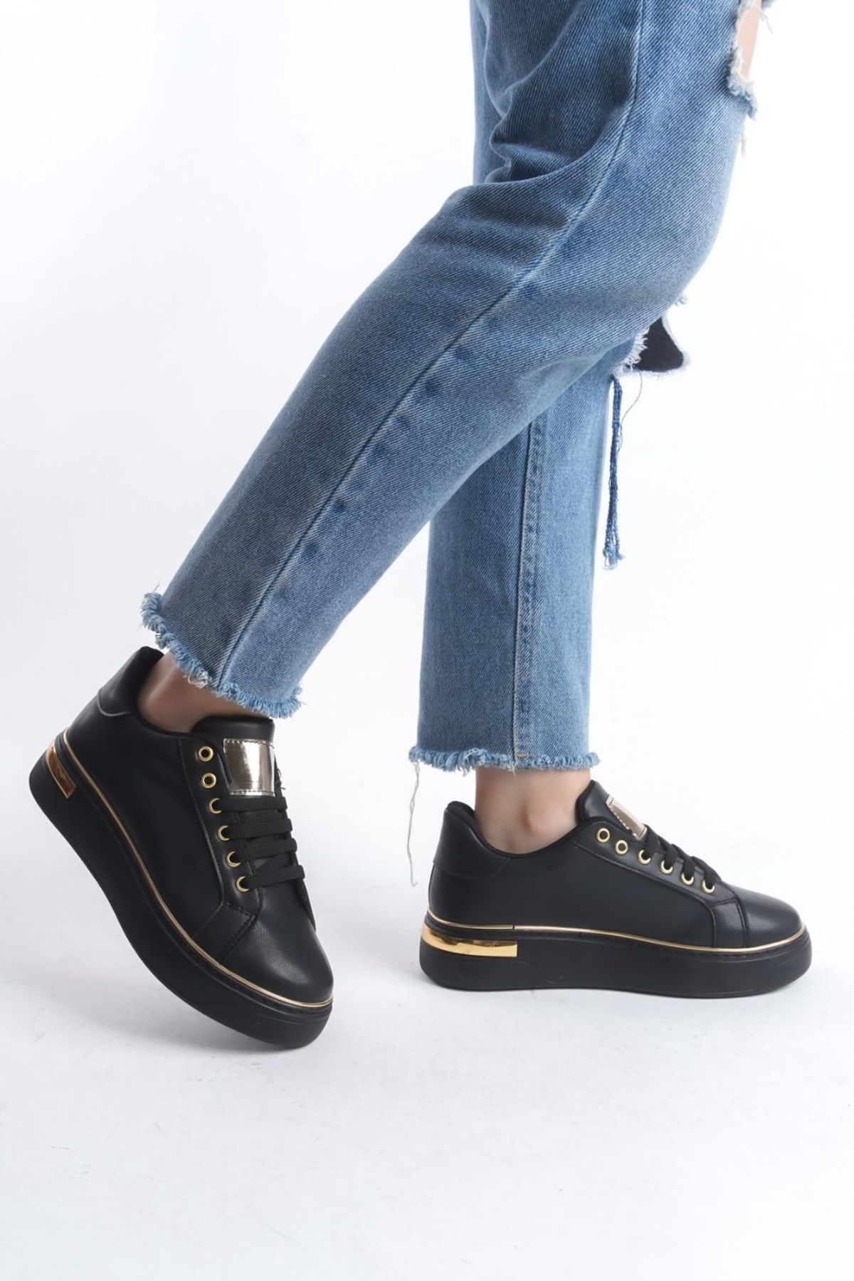 Flexter Kadın Spor Sneaker Ayakkabı Siyah Altın -Ortopedik Taban-Bağcıklı Fermuarlı