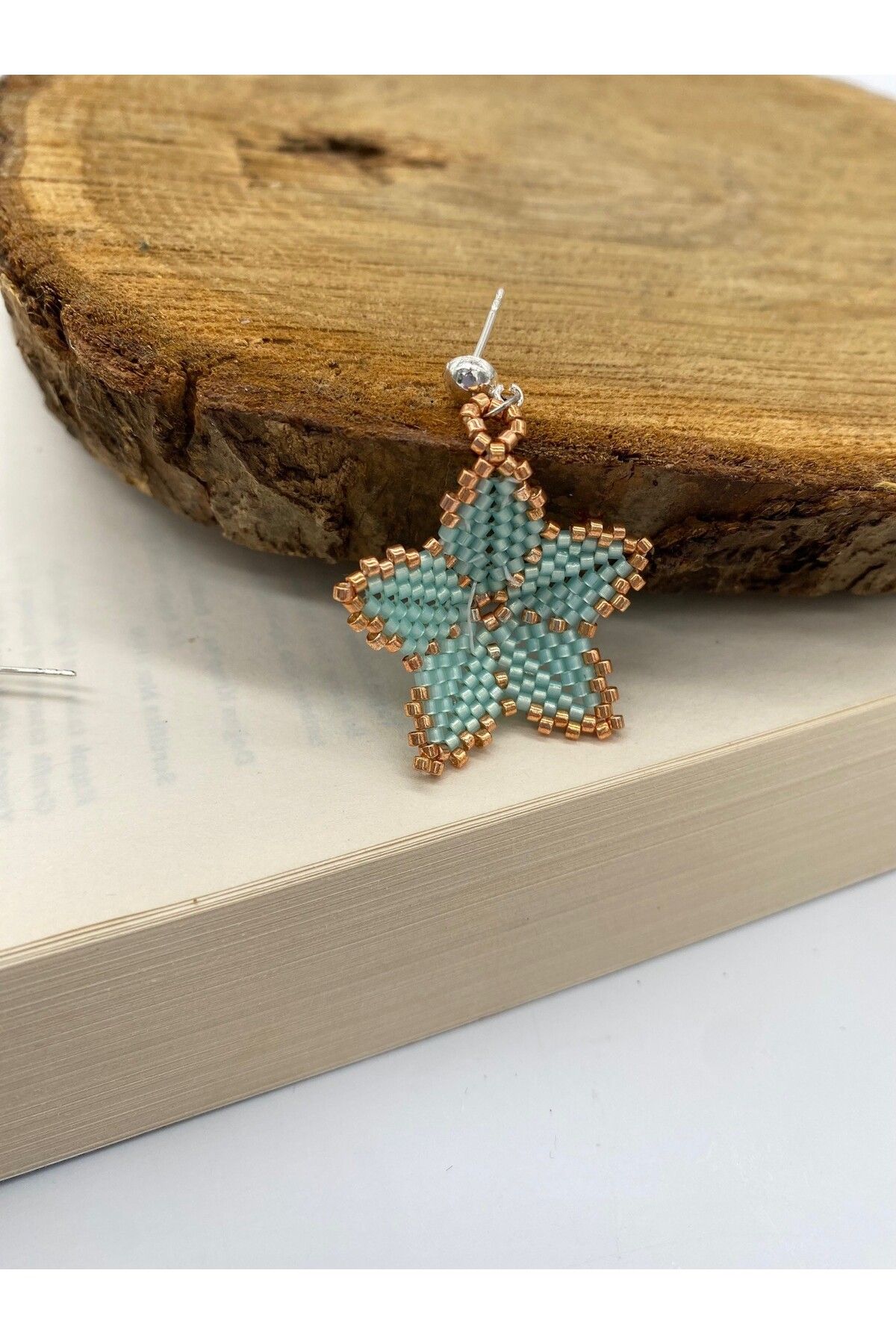 iz jewelry MİYUKİ BONCUKLU ÇİÇEK KÜPE