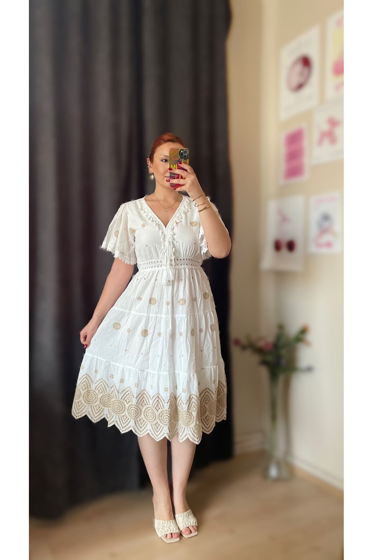 Tumtum Wear Güpürlü nakışlı elbise