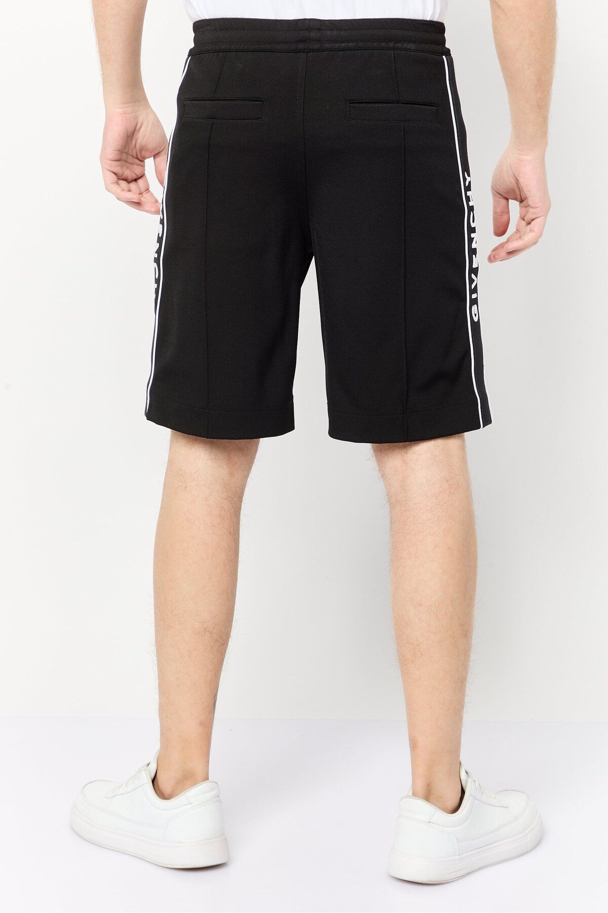 Givenchy-Men Embroidered Logo Basic Shorts, Black 4
