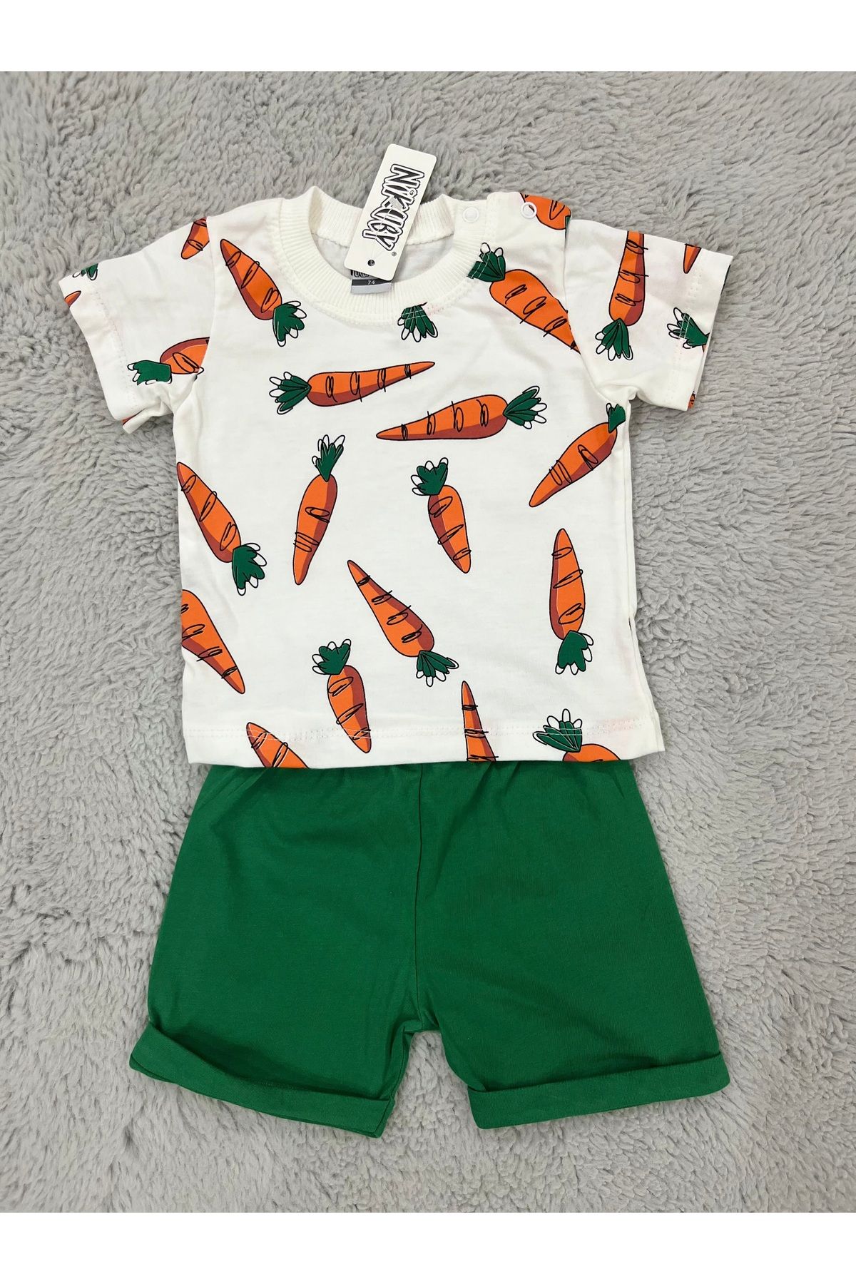 NİKUBY BABY NİKUBY Erkek Havuç Desenli Bebek Takım
