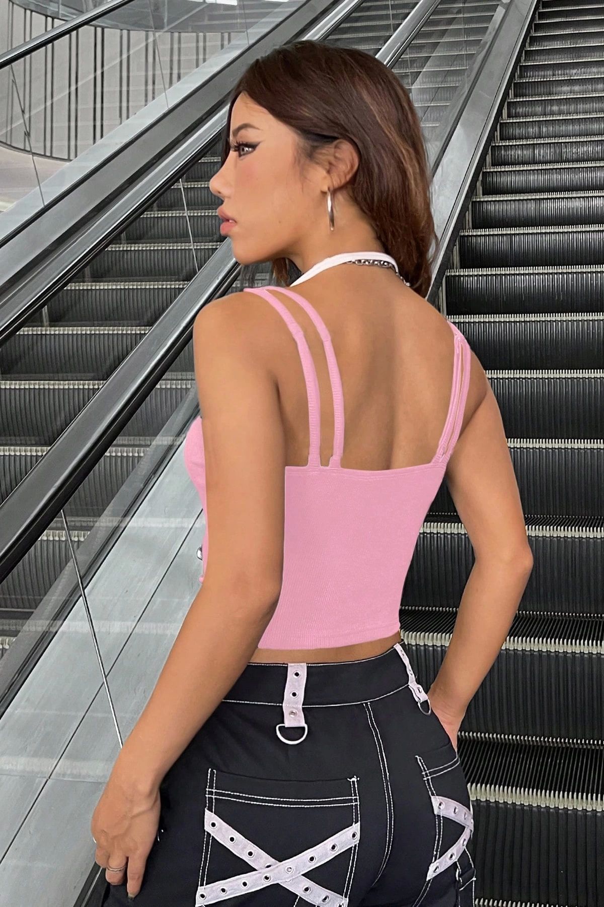 GiyimCity Kadın Pembe Beyaz Çift Renk Çapraz Askılı Crop Top Bluz