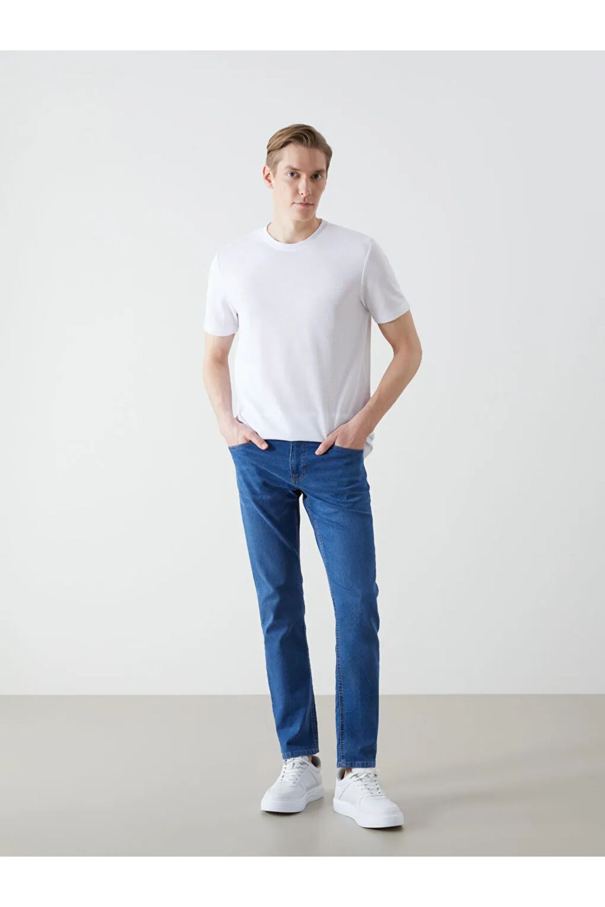LC Waikiki LCW ECO Indigo Slim Fit Erkek Jean Pantolon