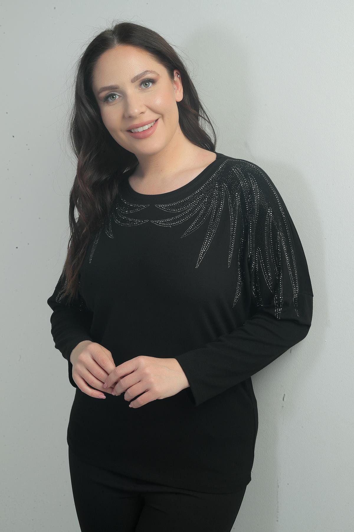 By Saygı Kadın Taşlı Kanat Model Likralı Çilek Büyük Beden Bluz