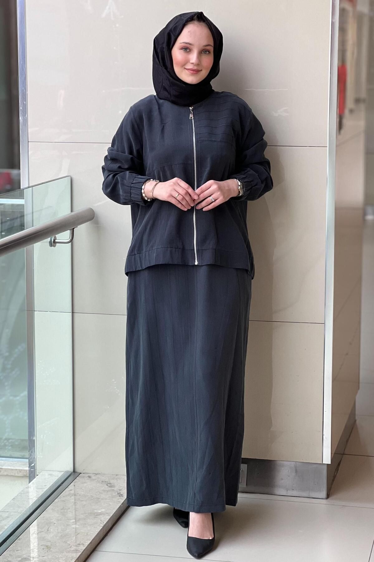 Nuss-بدلة مزدوجة مع فستان داخلي بدون أكمام وسترة 1