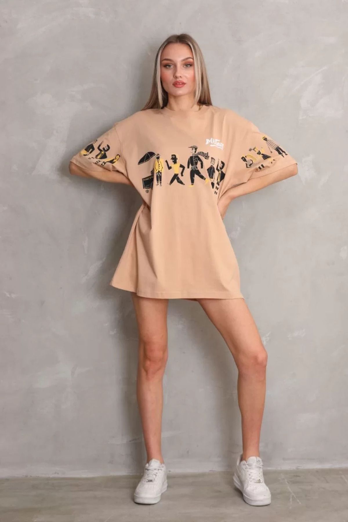 FantaziAtölyesi Unisex Bisiklet Yaka Baskılı Oversize T-Shirt - Bej