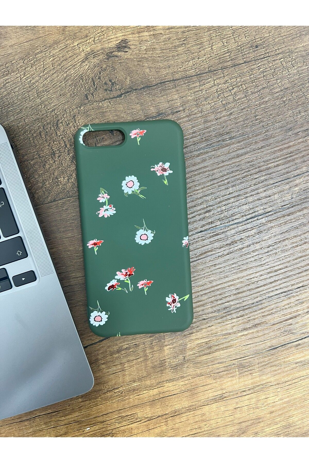 HZR İphone 7/8 Plus Haki Renk Çiçek Desenli Silikon Kılıf
