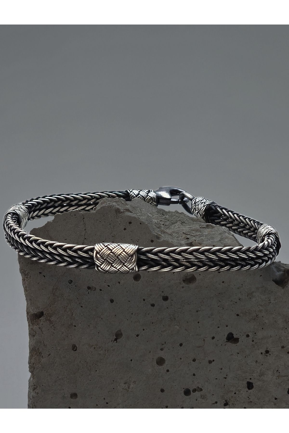 SILVER'SY Oksitli Gümüş Çerkez Model Kazaziye Bileklik - 1000 Ayar Gümüş Örgülü El İşçiliği Bileklik