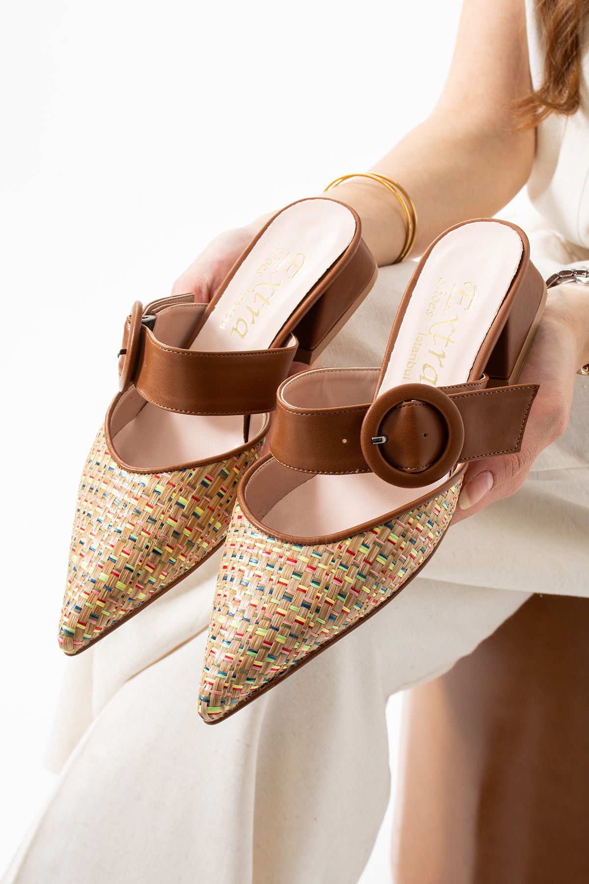 Extra Shoes İstanbul Taba Hasır Kemer Detaylı Kadın Terlik