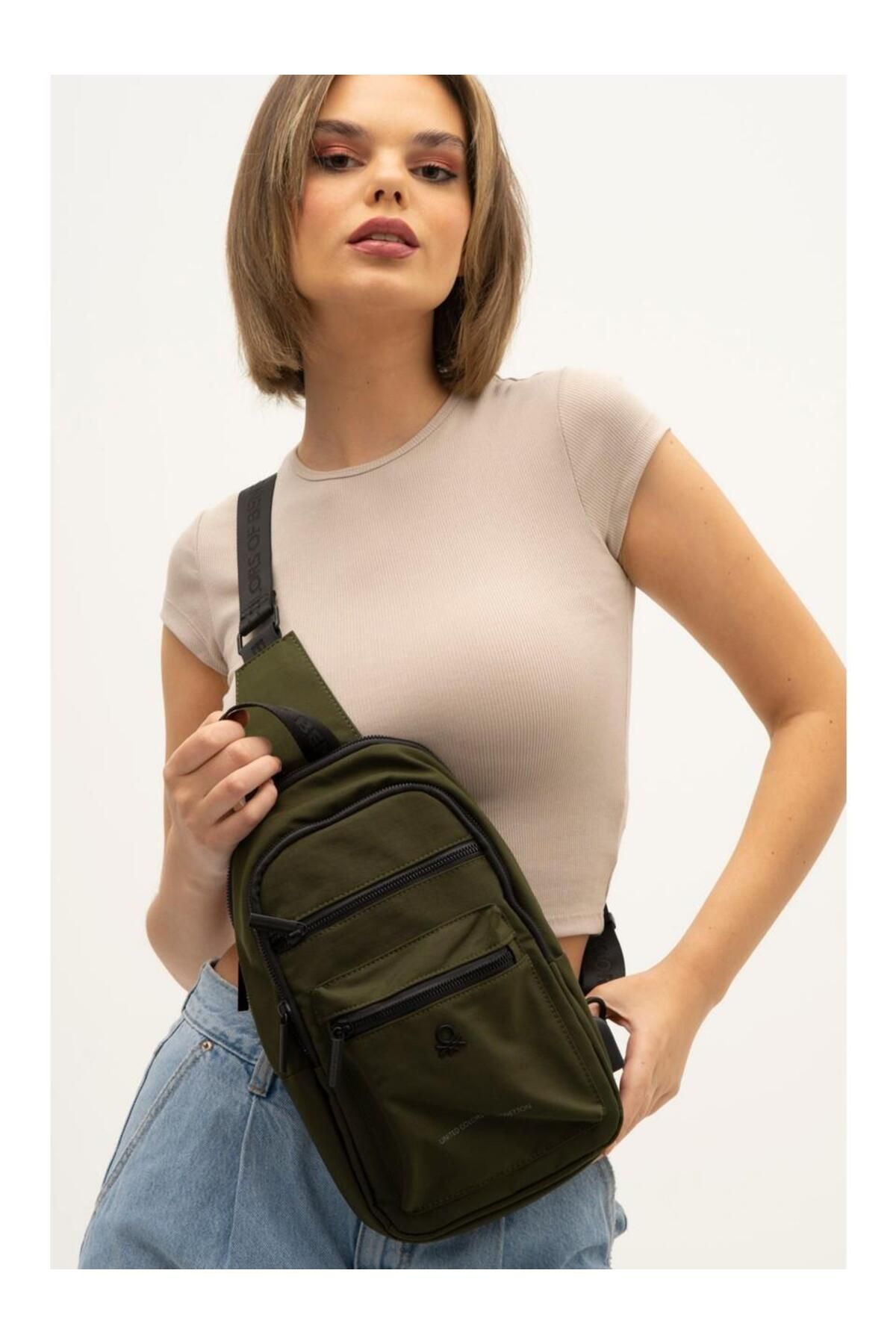 United Colors of Benetton Erkek Vücut Çantası Bodybag Haki BNT1263