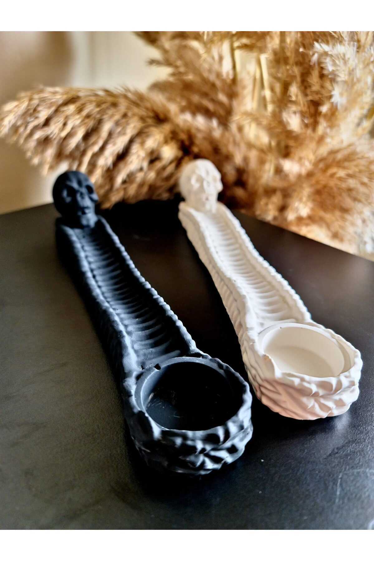 Dekor Beyaz Kuru Kafa Tütsülük ( HEDİYE 3 adet tütsü ) ''25cm''