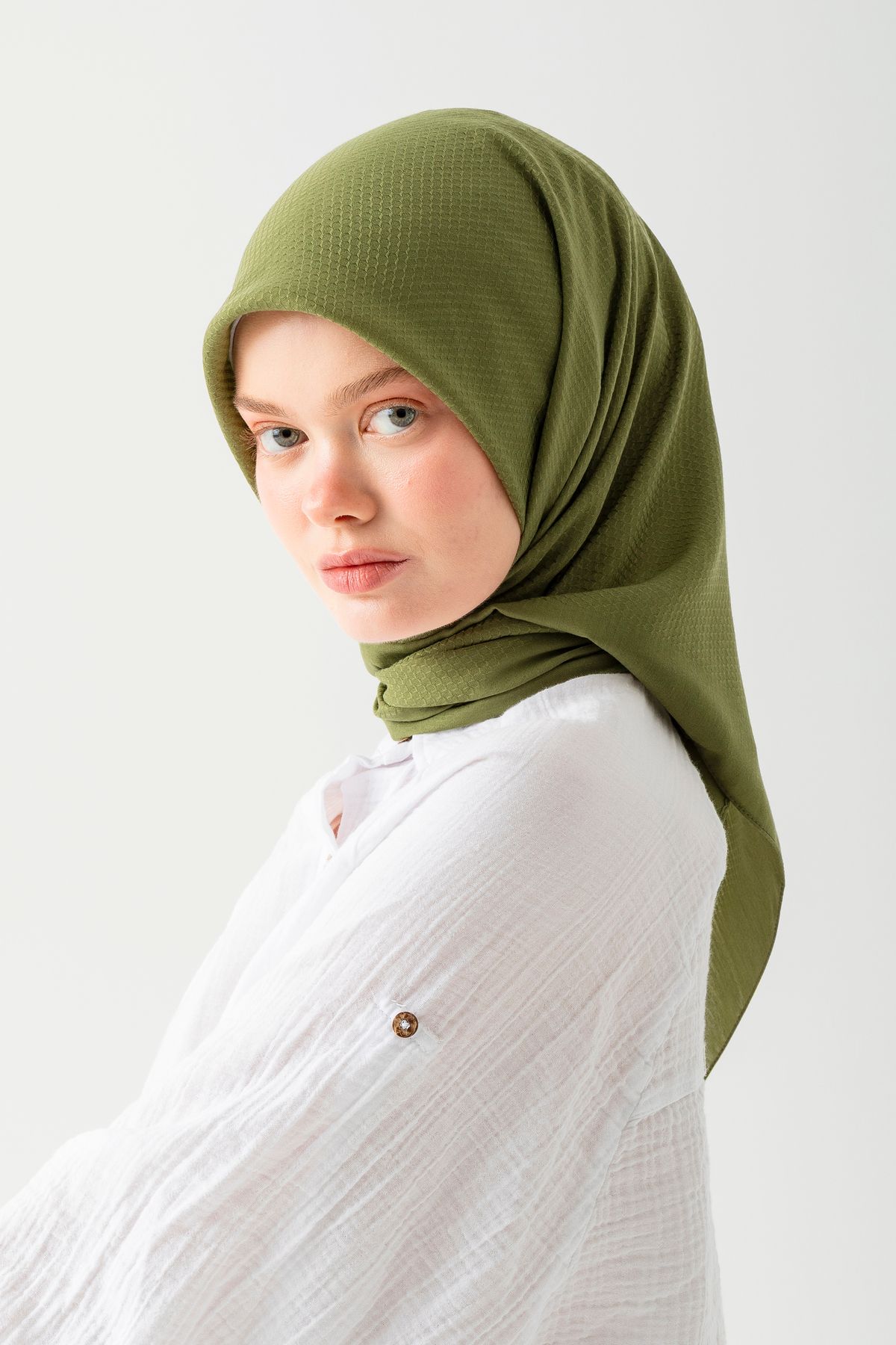 Wega Moda Pamuk Jakar Eşarp, Doğal Ve Şık Görünüm, Jakarlı Pamuk Eşarp, Soft Pamuk Eşarp.